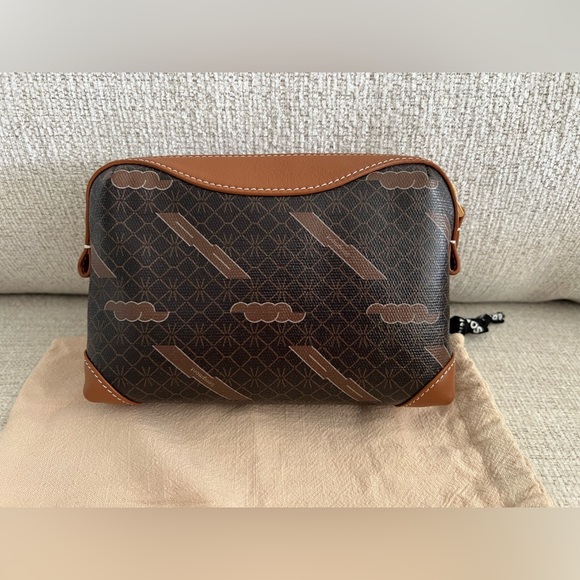 Songmont Mont Pouch - Picture 2 of 6